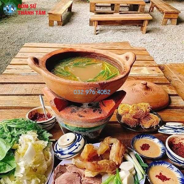 Khám Phá Sự Khác Biệt Giữa Nồi Lẩu Điện Và Nồi Lẩu Thông Thường – Những Điểm Nổi Bật